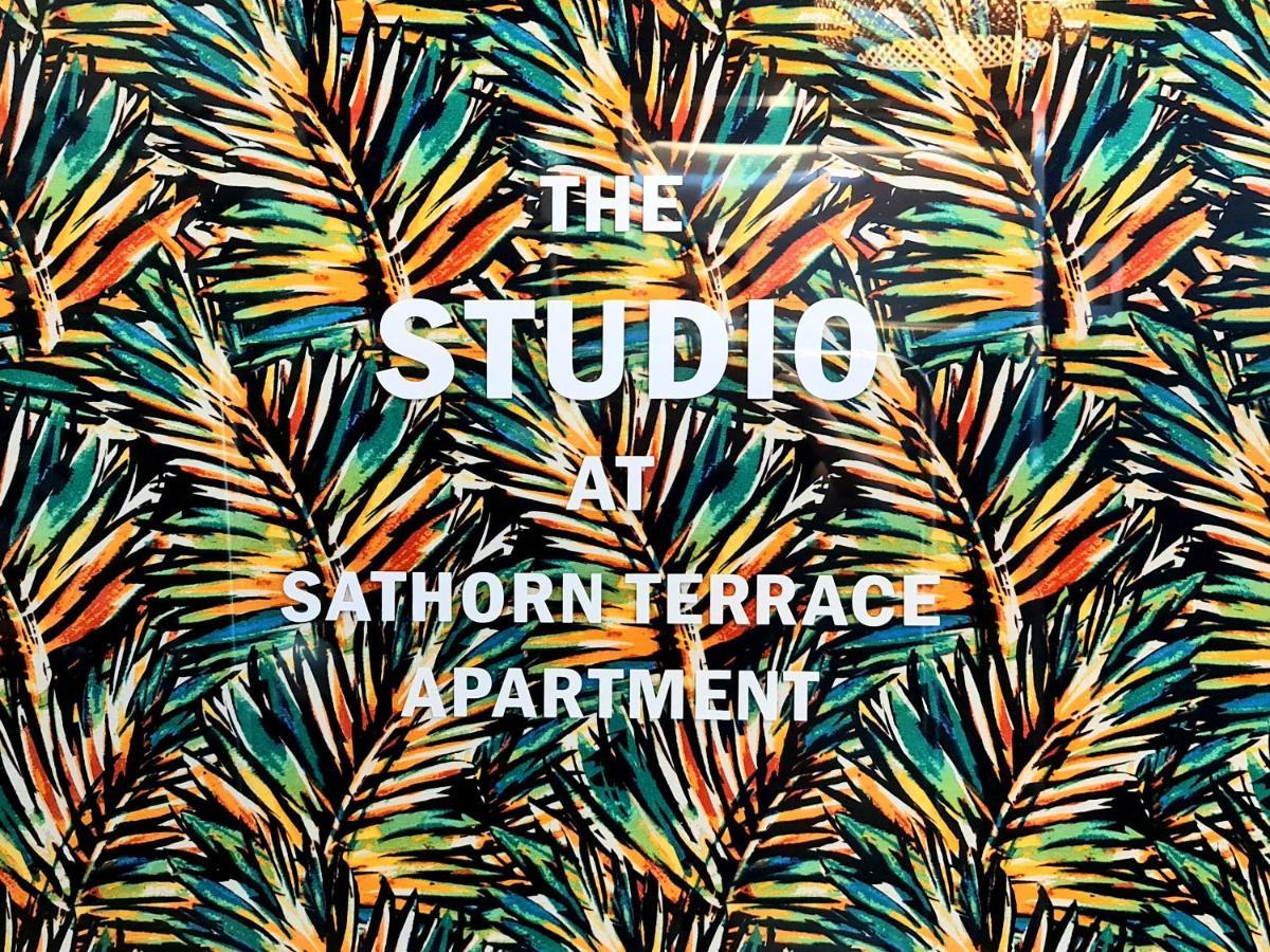 The Studio At Sathorn Terrace Appartement Bangkok Buitenkant foto
